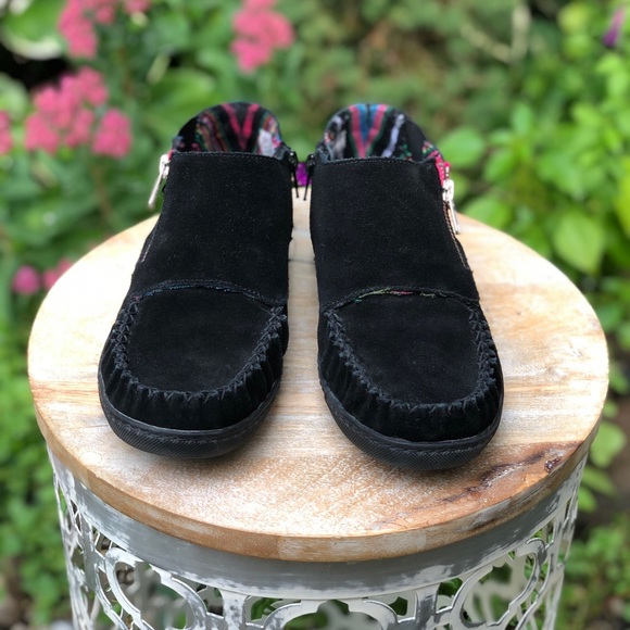 Grizzleez black suede moccasin loafers - size 7.5 - Picture 3 of 13